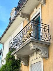 balkongelaender_mit_ornamenten2