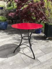 Tisch rot