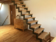 Treppe Metallbau mit Holztritten 2